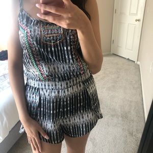 Jessica Simpson muliti colored romper